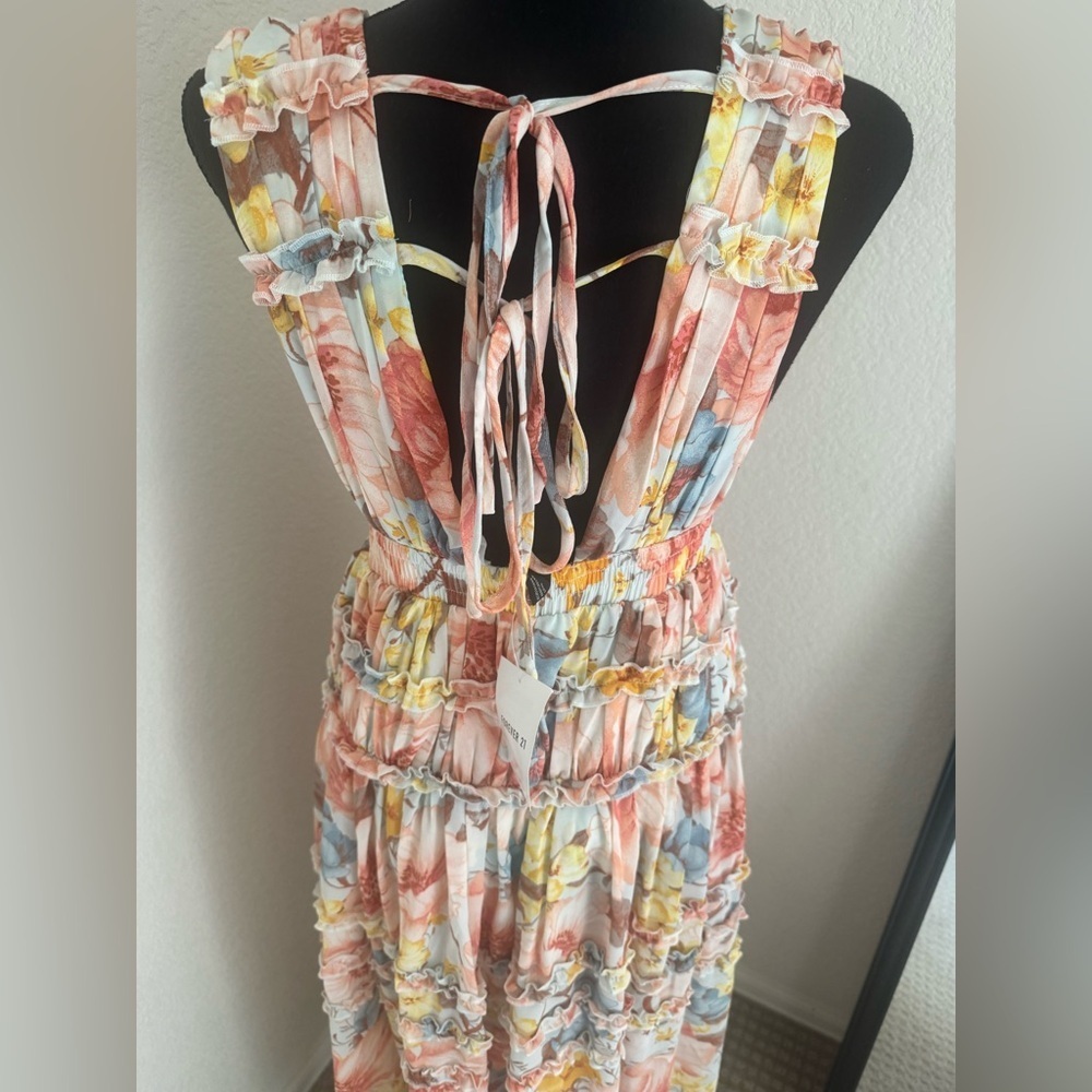 Forever 21 Floral Maxi Dress Small Tiered Ruffle Boho Pastel Sleeveless size S - Picture 6 of 10
